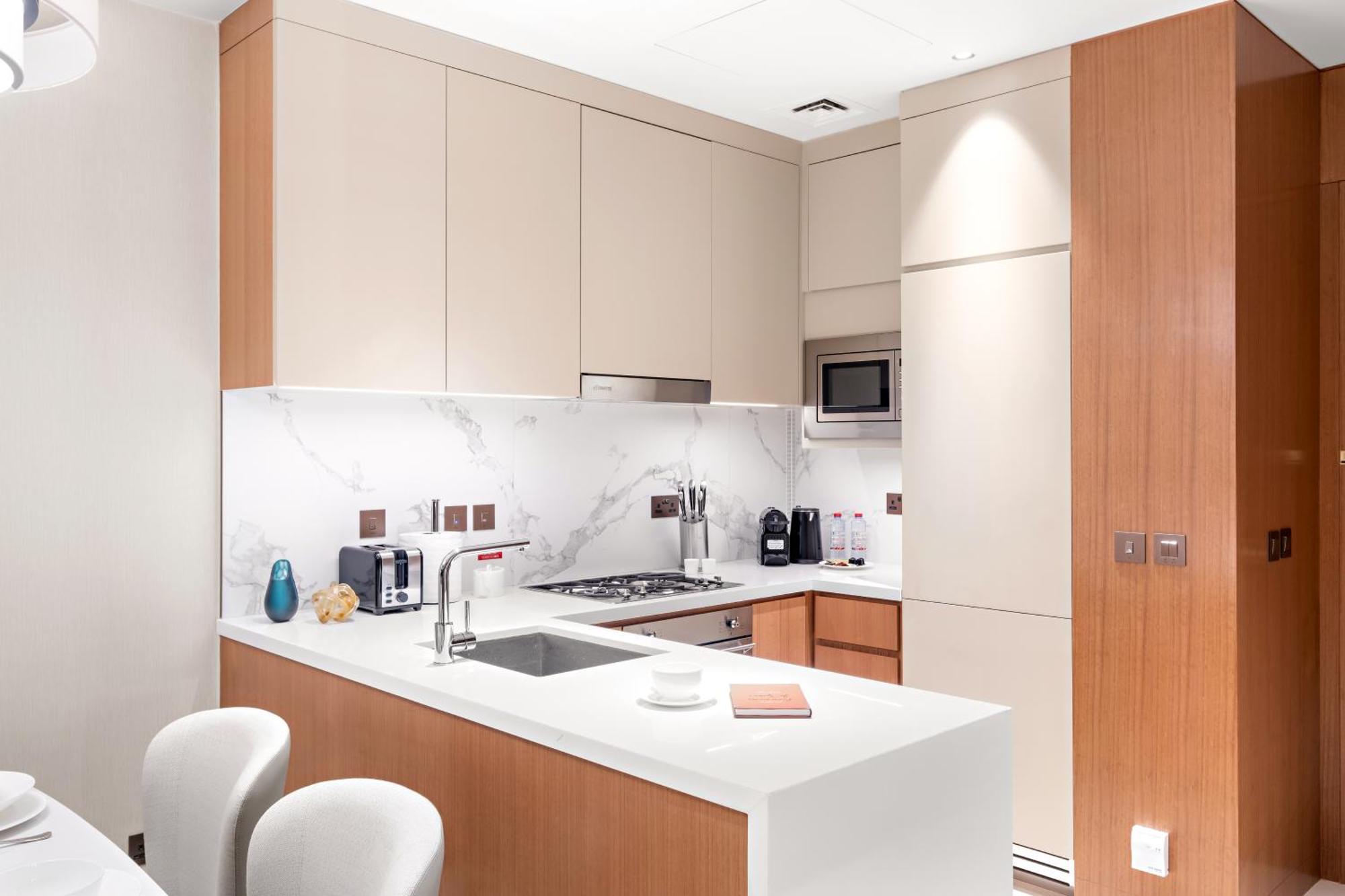 Lavish 1br Address Opera And Walk To Mall & Burj * Dubai